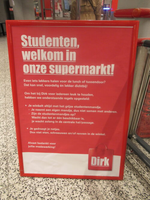 Studentendiscriminatie door supermarkt Dirk van den Broek